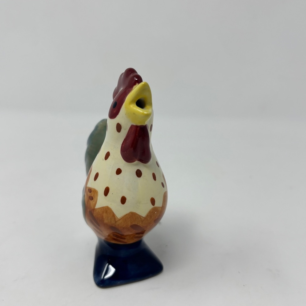 Vibrant Ceramic Rooster Pie Bird